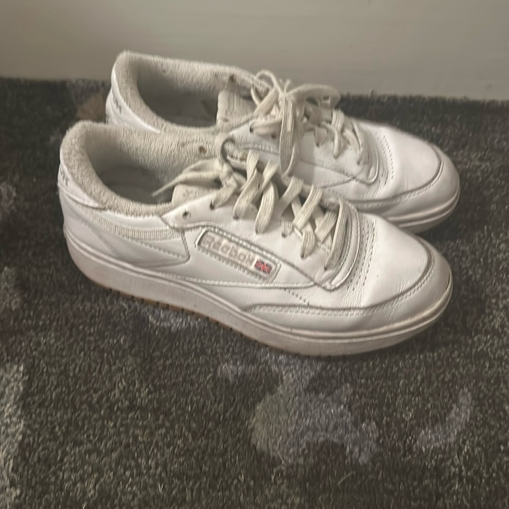 REEBOK DOUBLE CLUB C Size 7